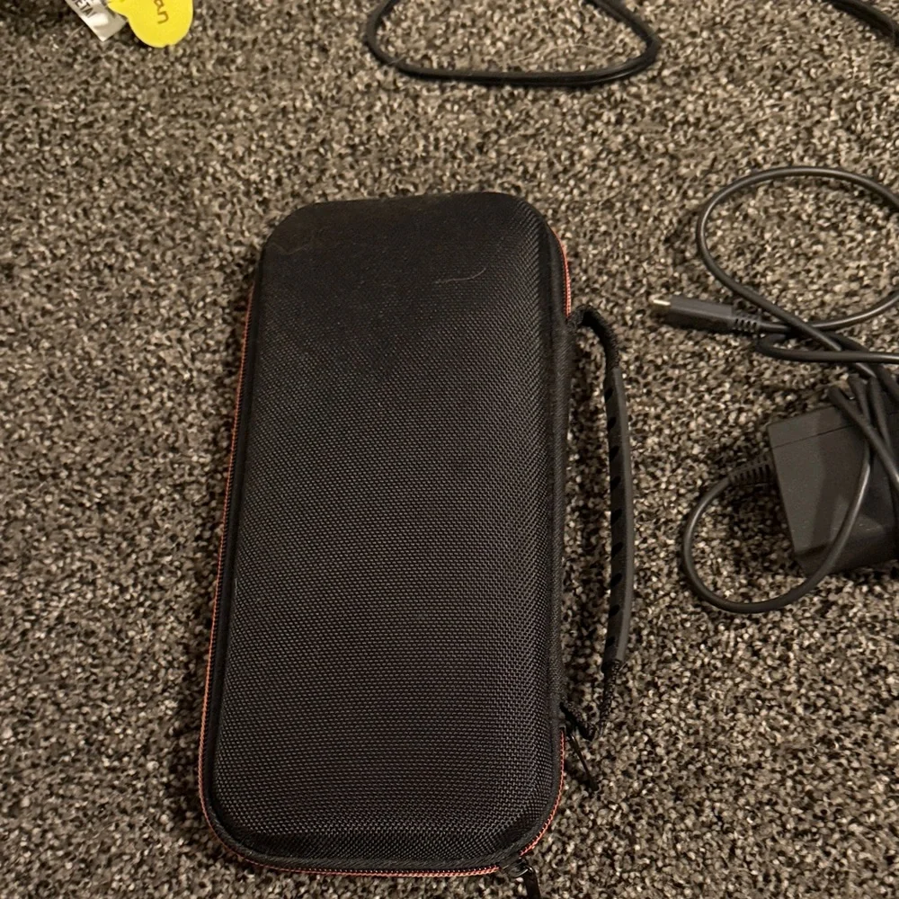 Nintendo Handheld Console - Blue - Picture 9 of 12